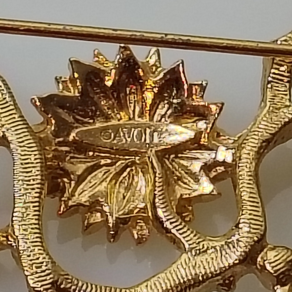 Avon Garden Of Eden Brooch View 4